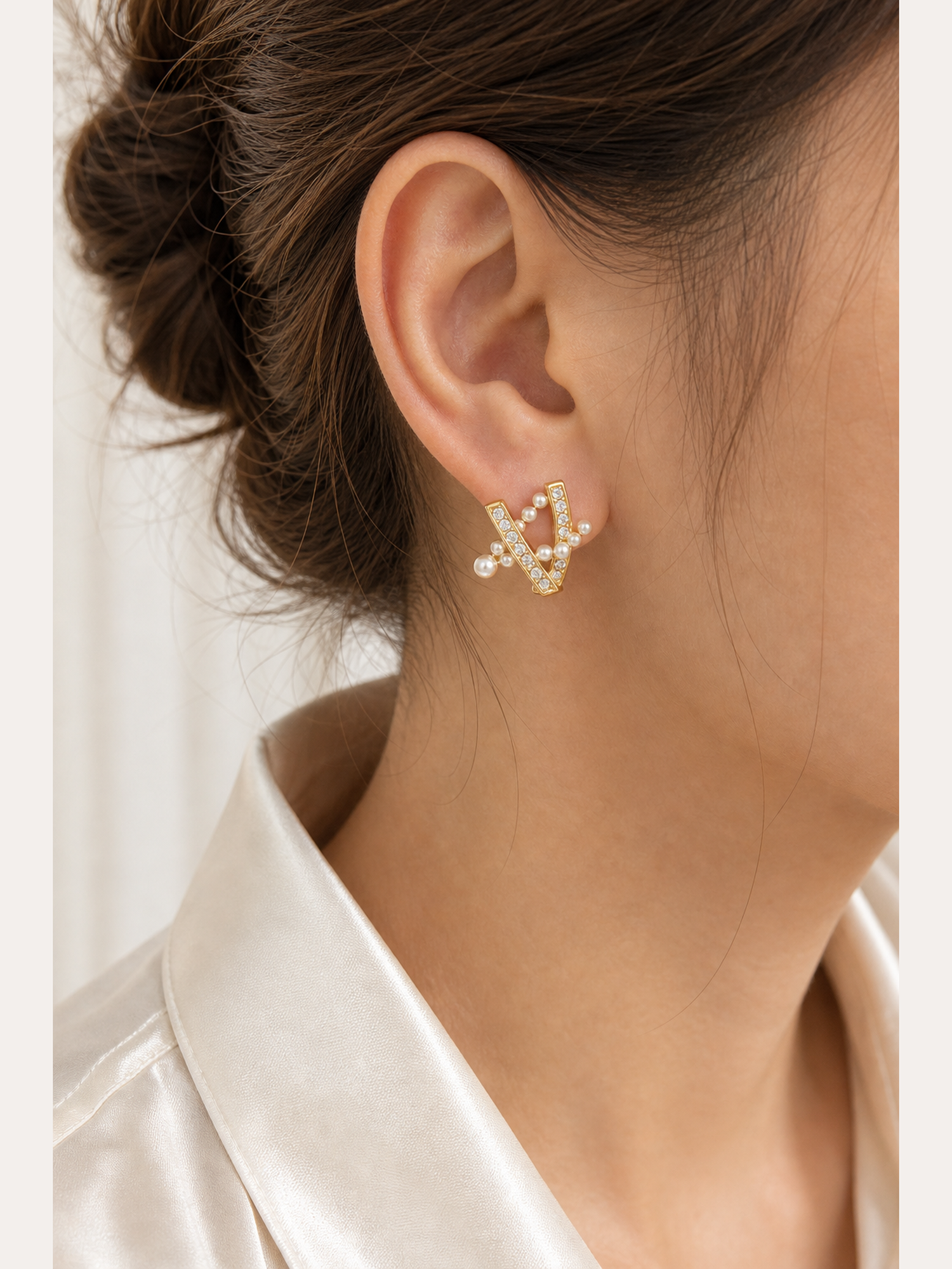 Gold-Tone Pearl-Look V Stud Earrings product photo view 2